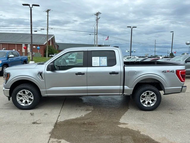 Certified Used 2023 Iconic Silver Metallic Ford XLT image 4