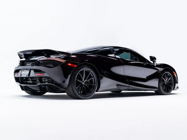 Used 2018 Gray McLaren Base image 5