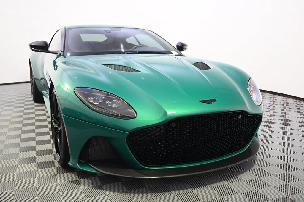 Used 2023 Green Aston Martin NA image 9