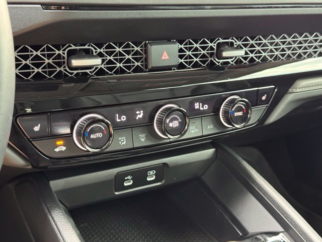 Used 2024  Honda EX-L image 36