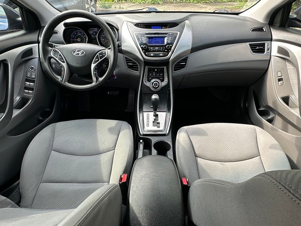 Used 2013 Blue Hyundai GLS image 17