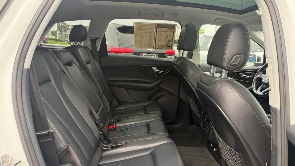 Used 2019  Audi 55 Premium quattro image 16