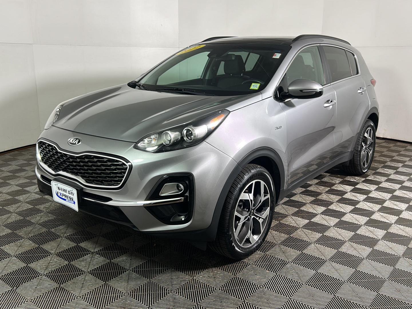 Used 2022 Steel Gray Kia EX image 11