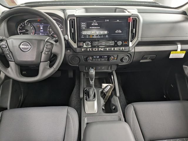 2025 Nissan Frontier SV - Photo 12