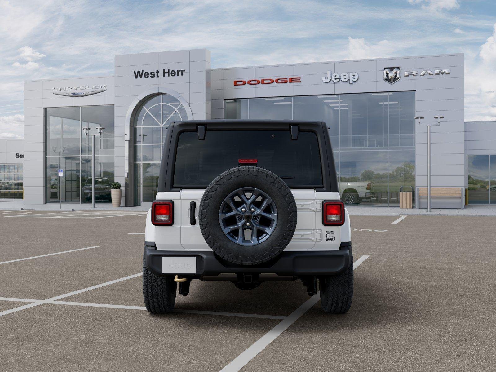 New 2026 Bright White Clear-Coat Exterior Paint Jeep WRANGLER 4-DOOR 85TH ANNIVERSA image 7