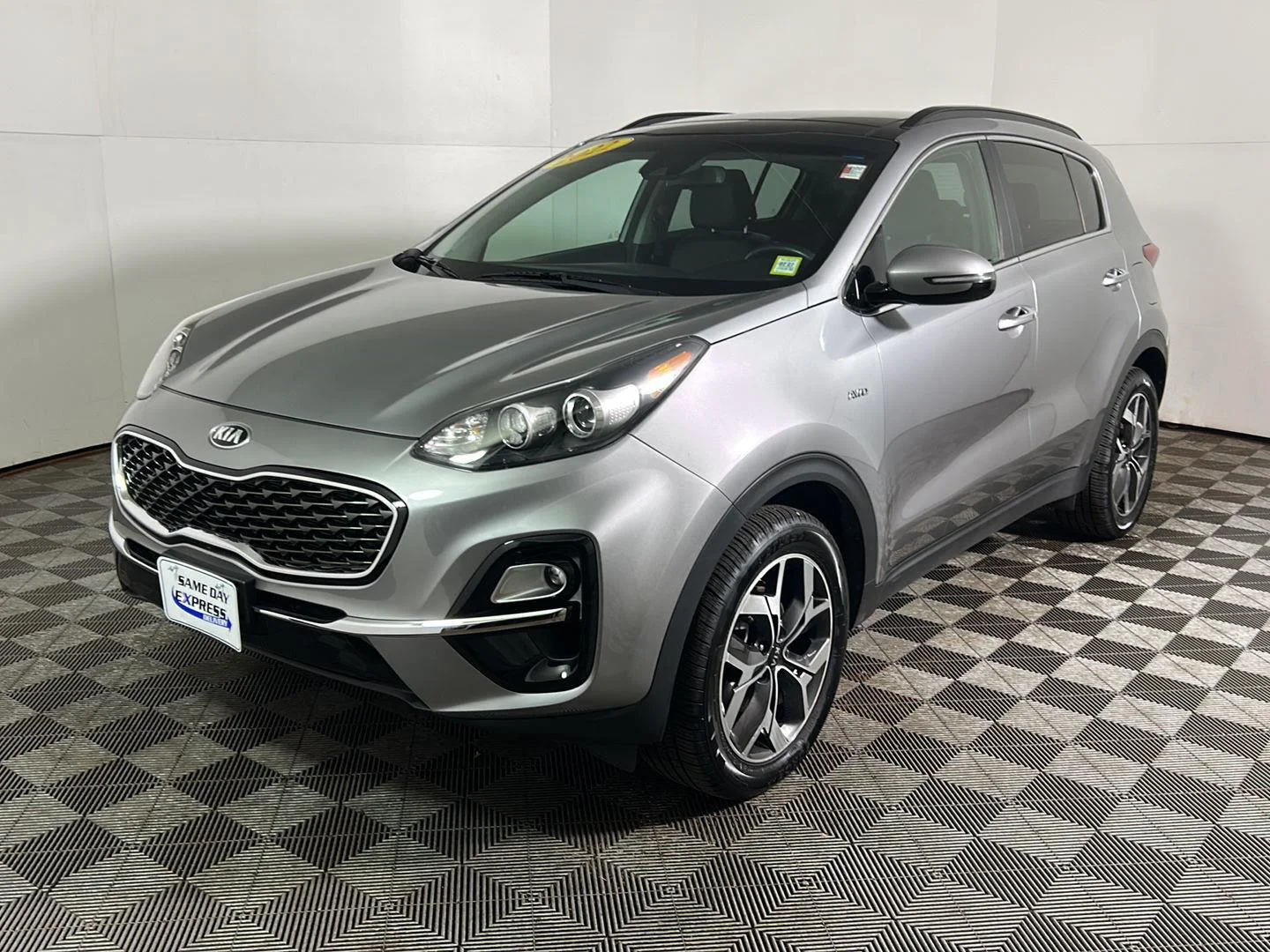 Used 2022 Steel Gray Kia EX image 11