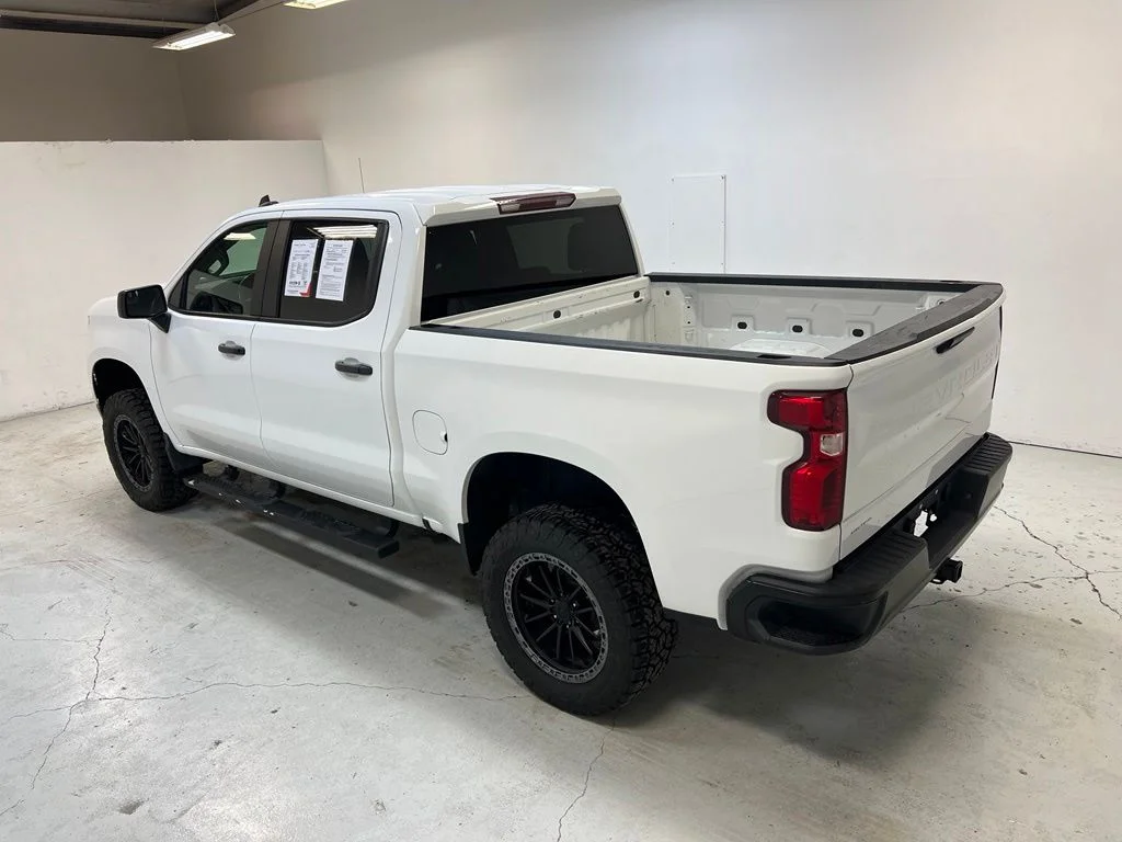 Used 2024 White Chevrolet WT image 5