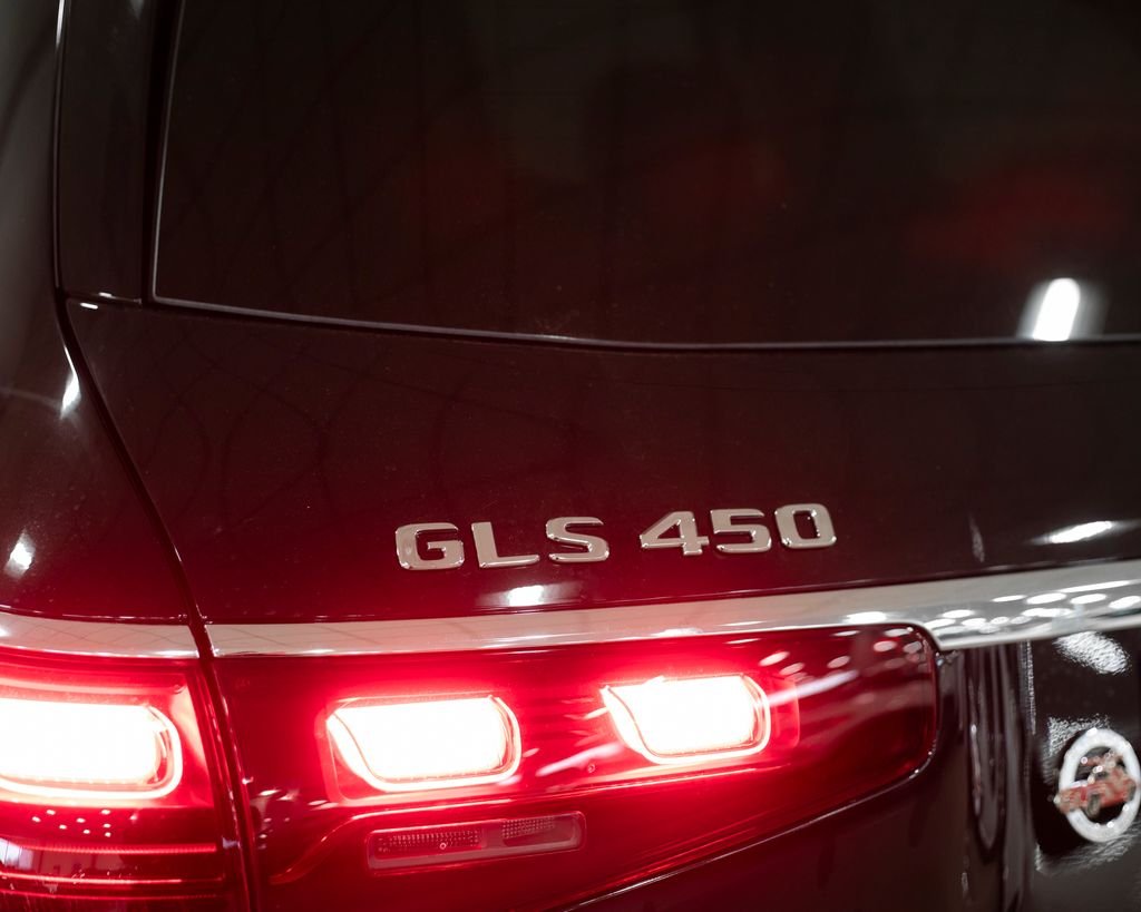 New 2026 Black Mercedes-Benz GLS 450 image 10