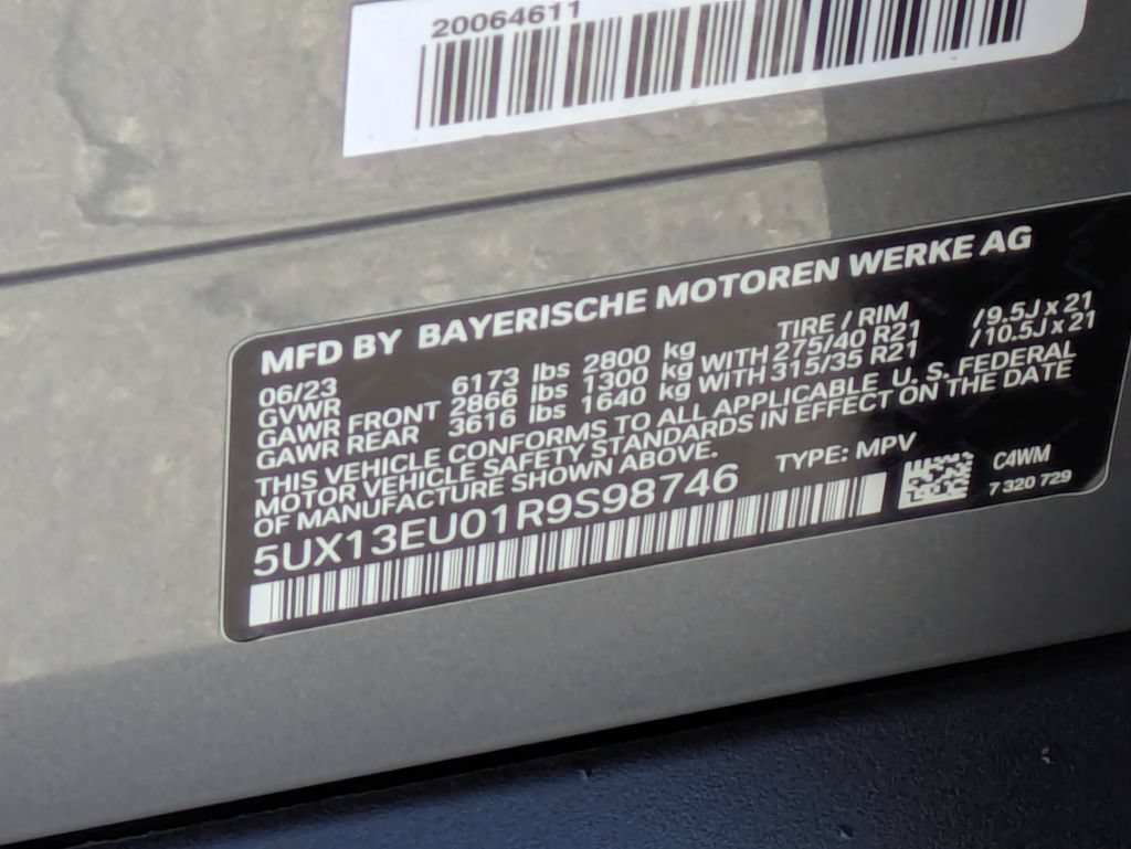 Used 2024 Skyscraper Grey Metallic BMW sDrive40i image 33