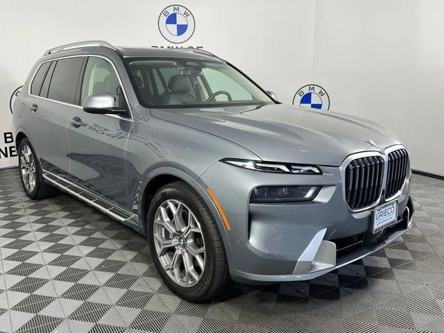 2023 BMW X7 xDrive40i