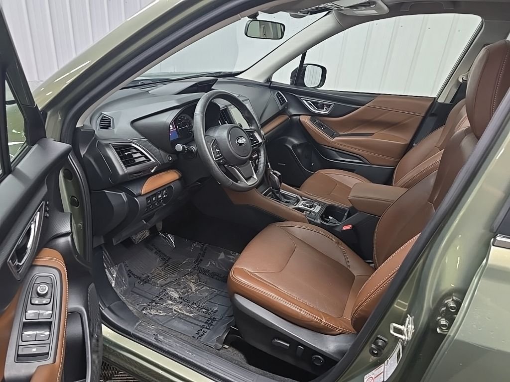 Used 2019 Jasper Green Metallic Subaru Touring image 30