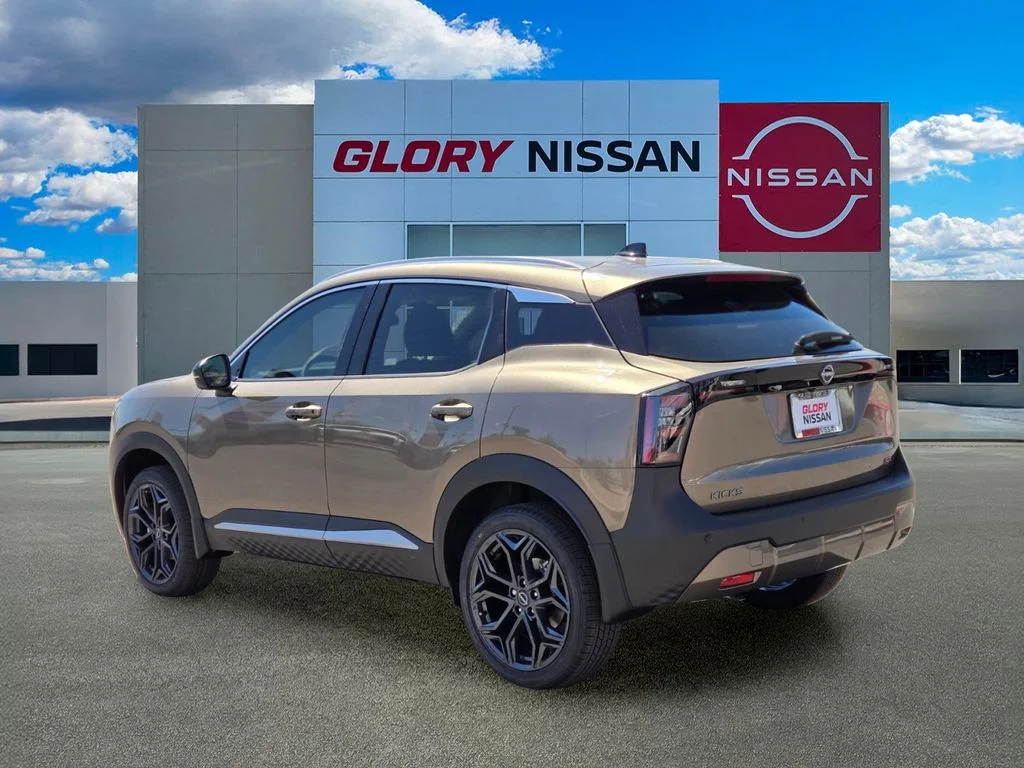New 2026 Canyon Bronze Metallic Nissan SR image 4