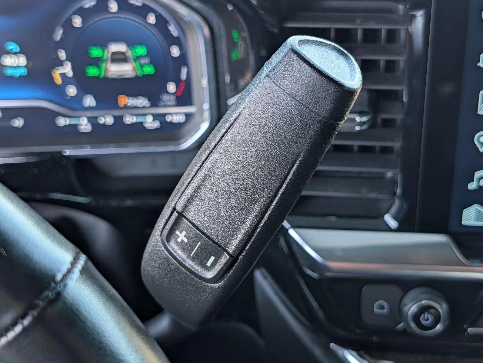 Used 2024 Sterling Gray Metallic Chevrolet LT image 26