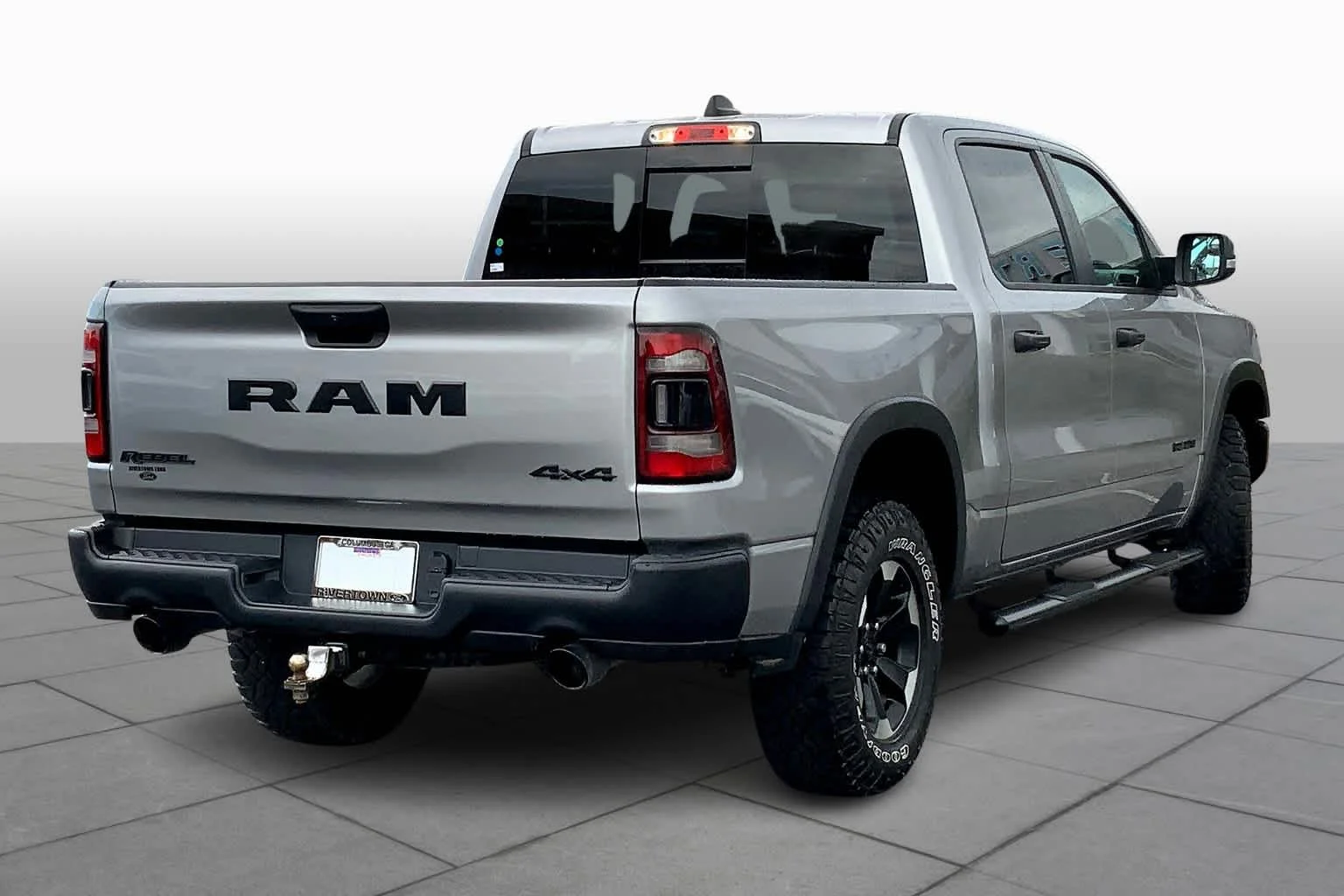 Used 2021 Billet Silver Metallic Clearcoat Ram Rebel image 13