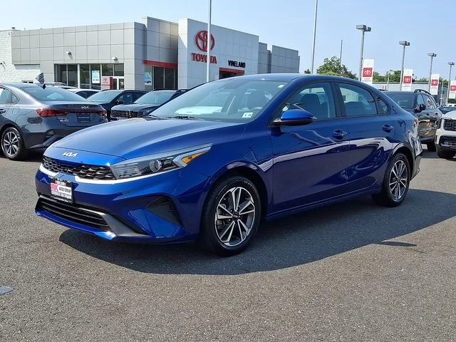 Certified Used 2023 Blue Kia LXS image 4