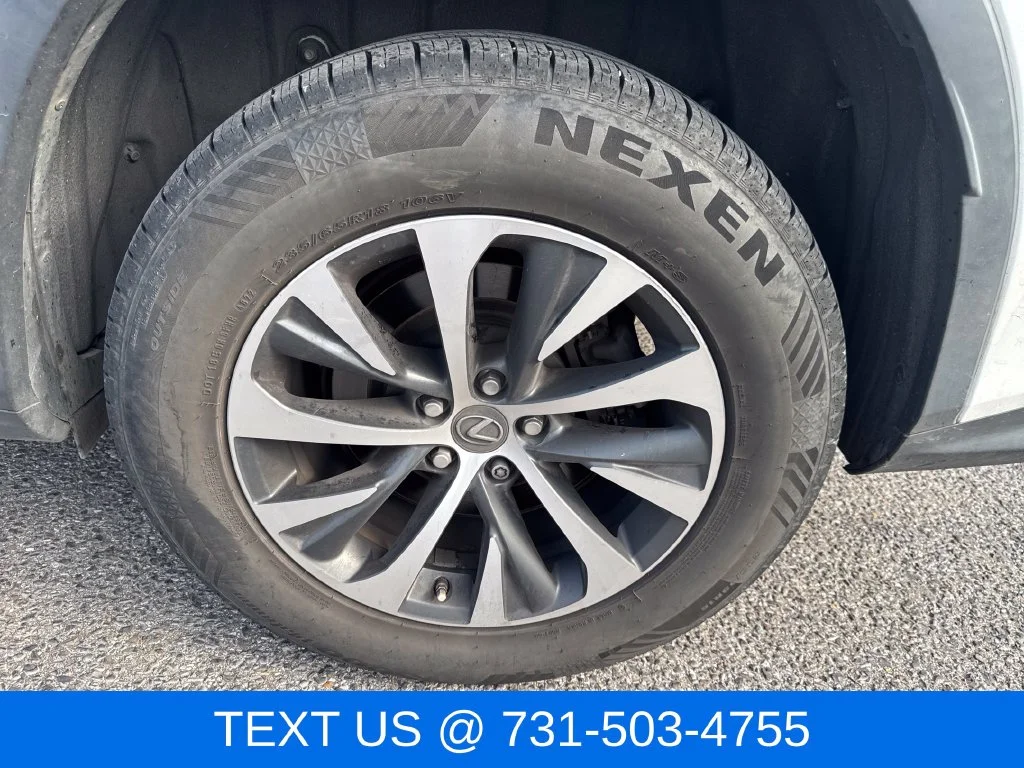 Used 2020 White Lexus 350 image 26