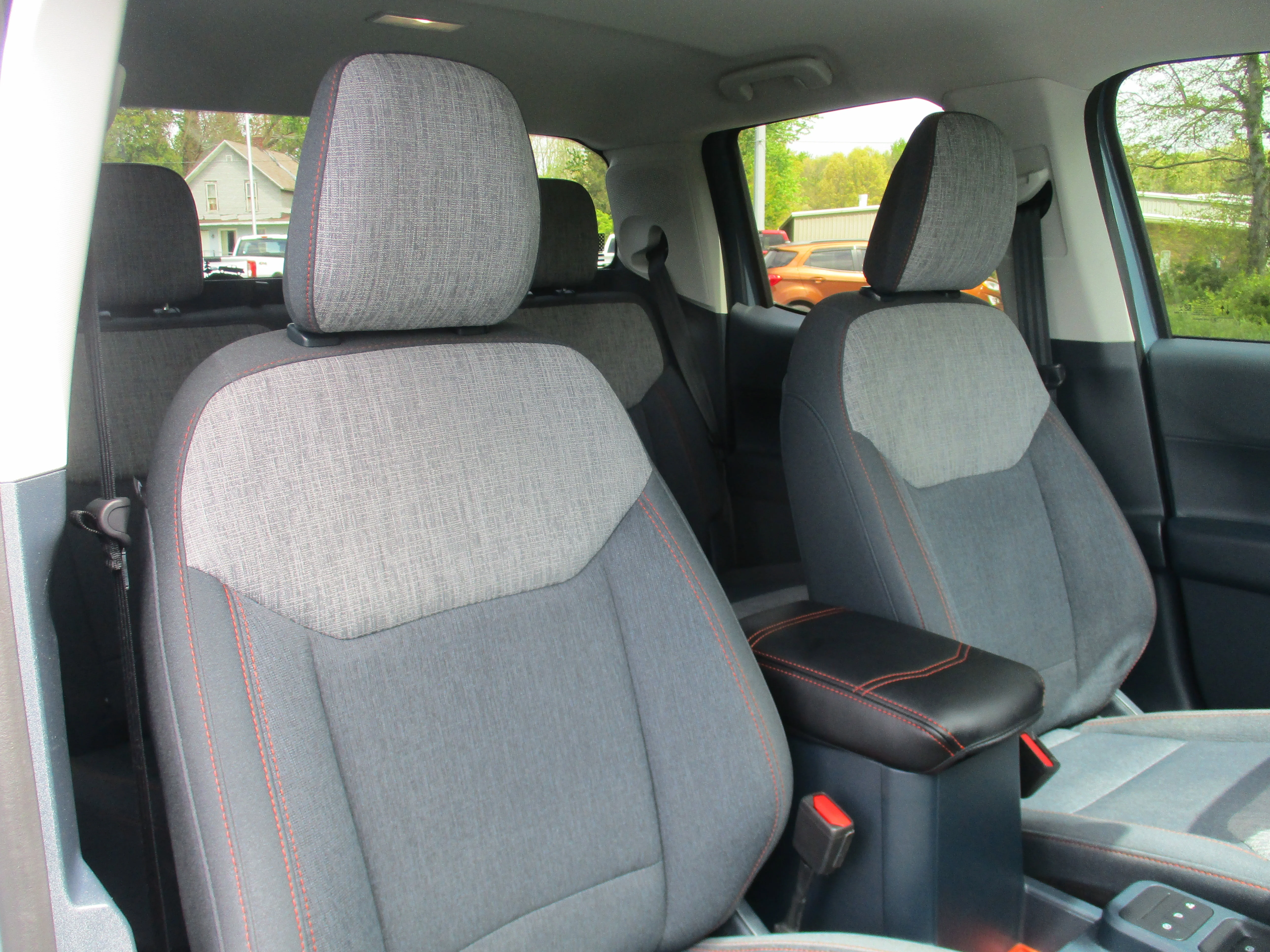 Used 2022 Area 51 Ford XLT Hybrid FWD image 38