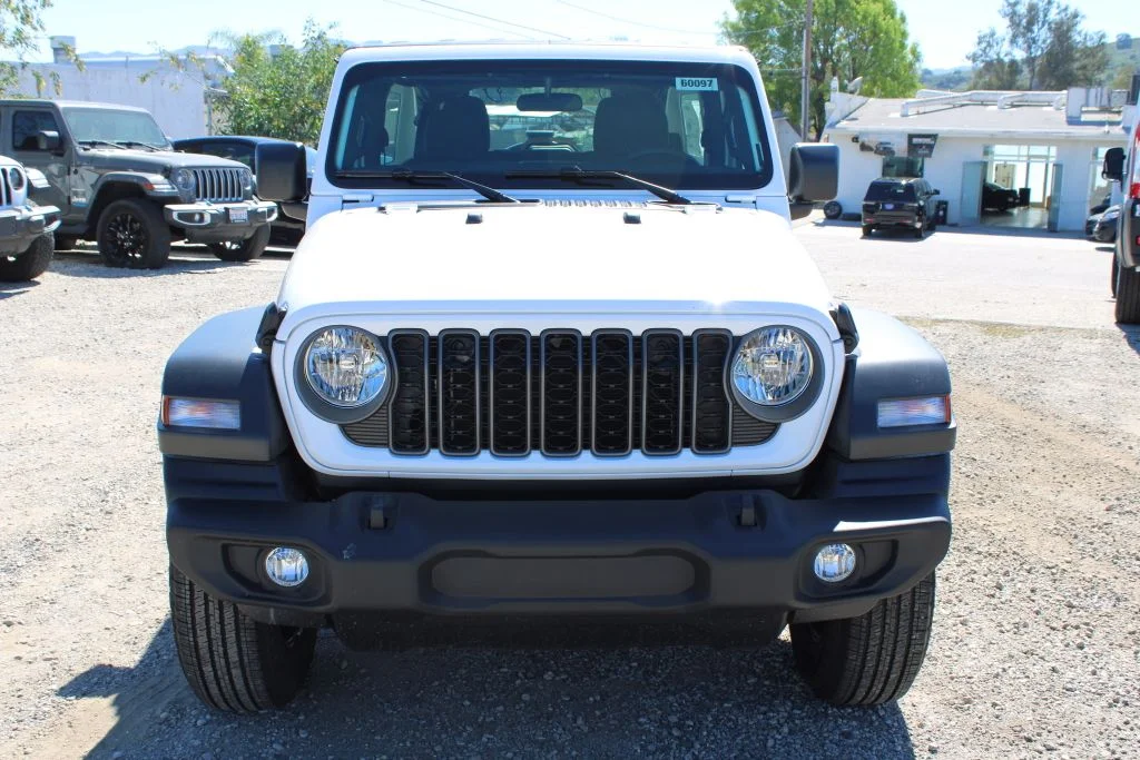 New 2026 Bright White Clear-Coat Exterior Paint Jeep Sport image 2