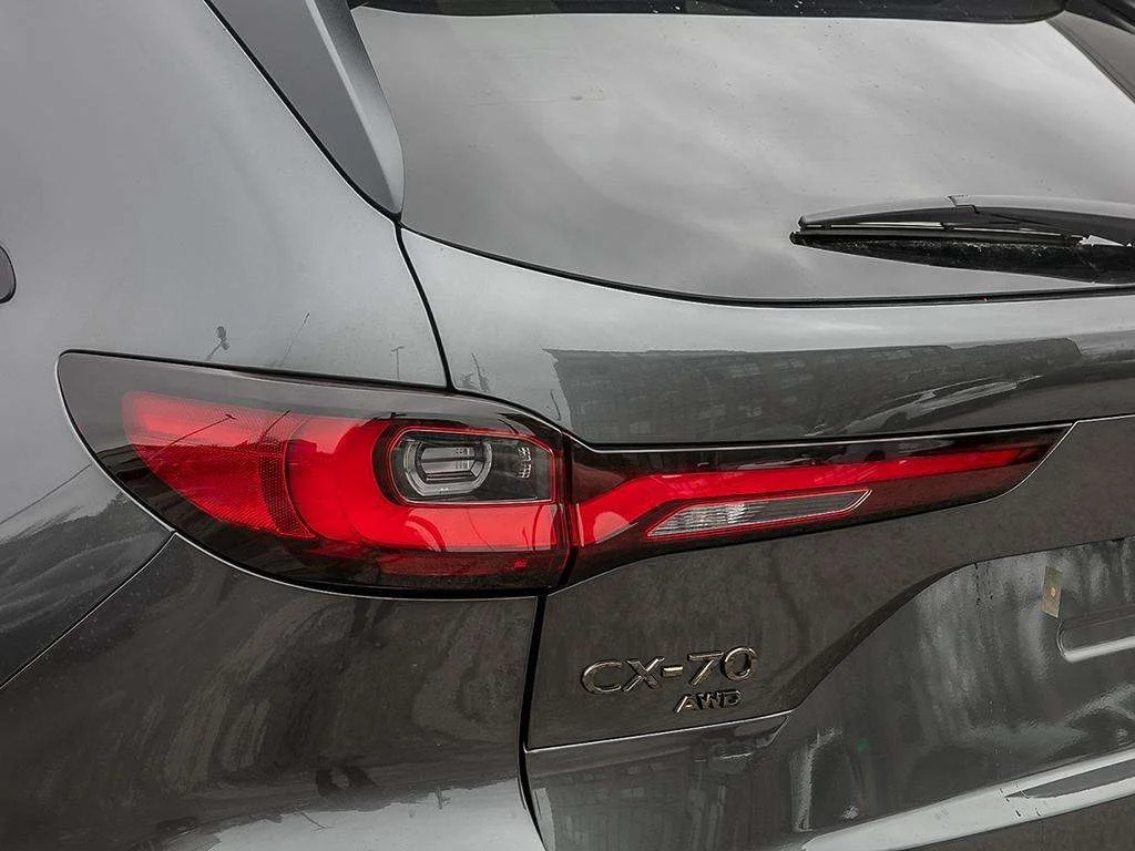 New 2026 Machine Grey Metallic Mazda Signature image 11