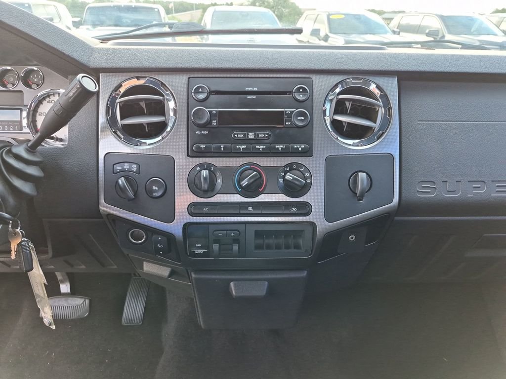 Used 2008  Ford Lariat image 24