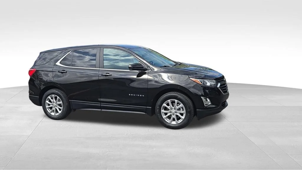 Used 2021 Chevrolet Equinox LT with VIN 2GNAXKEV6M6141014 for sale in Lewistown, MT