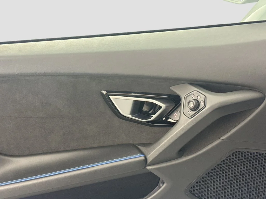 Used 2022 Gray Lamborghini  image 18