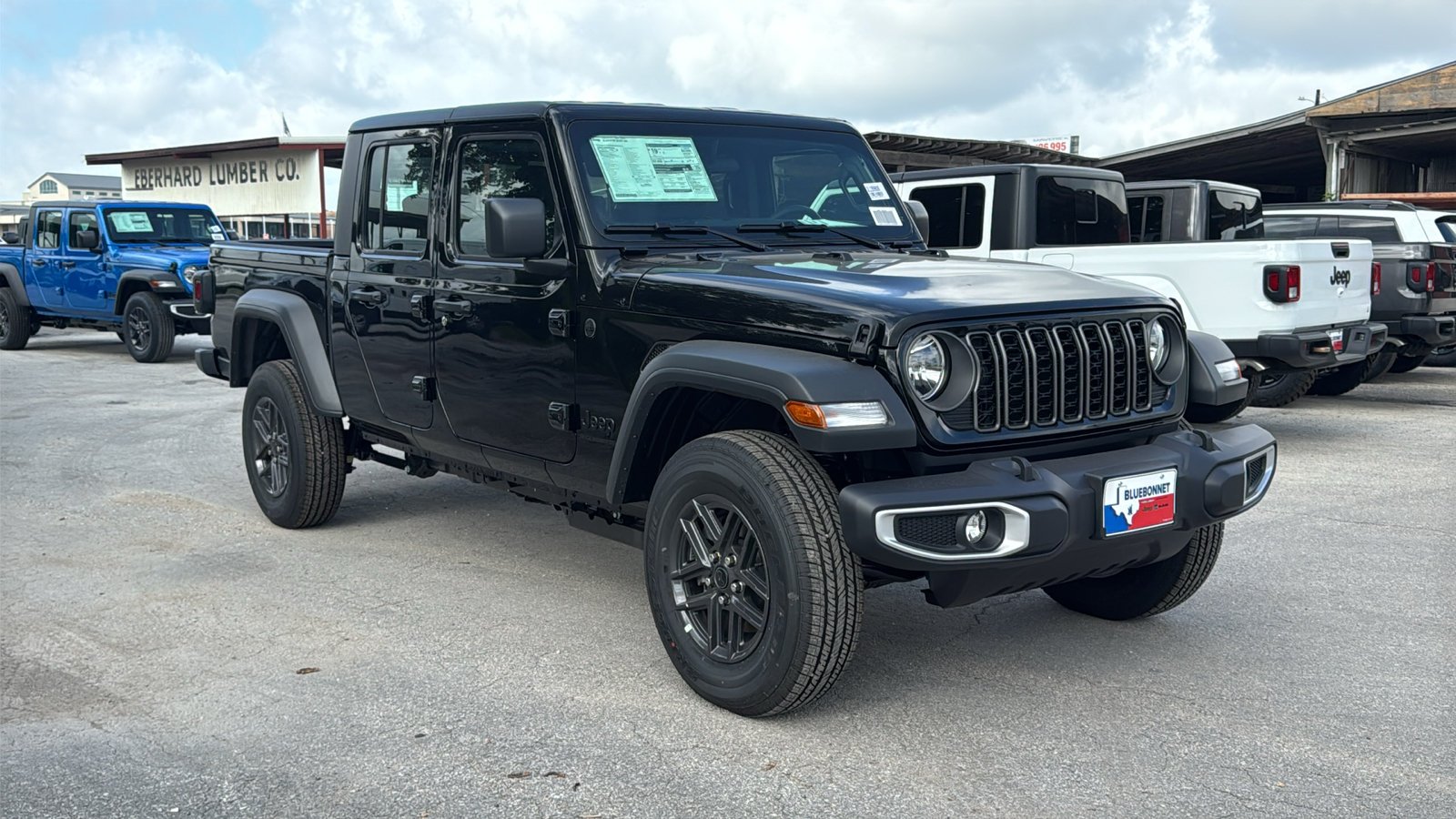 New 2026 Black Clear-Coat Exterior Paint Jeep Sport image 3