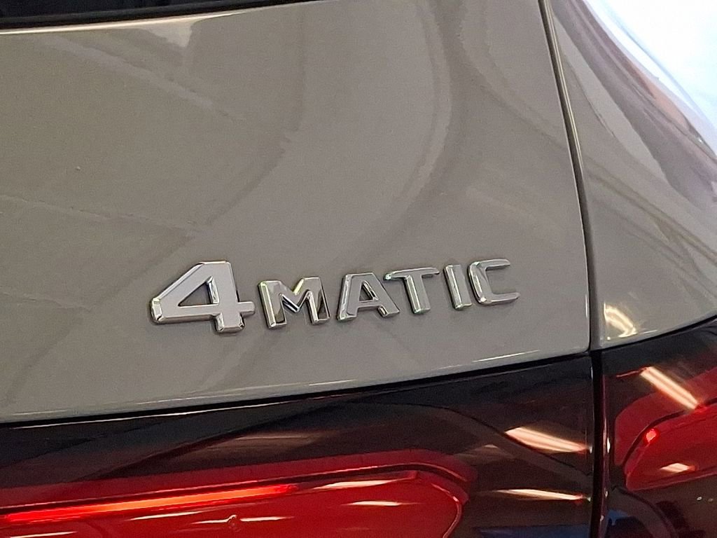 New 2026 MANUFAKTUR Alpine Grey Mercedes-Benz GLC 300 image 54