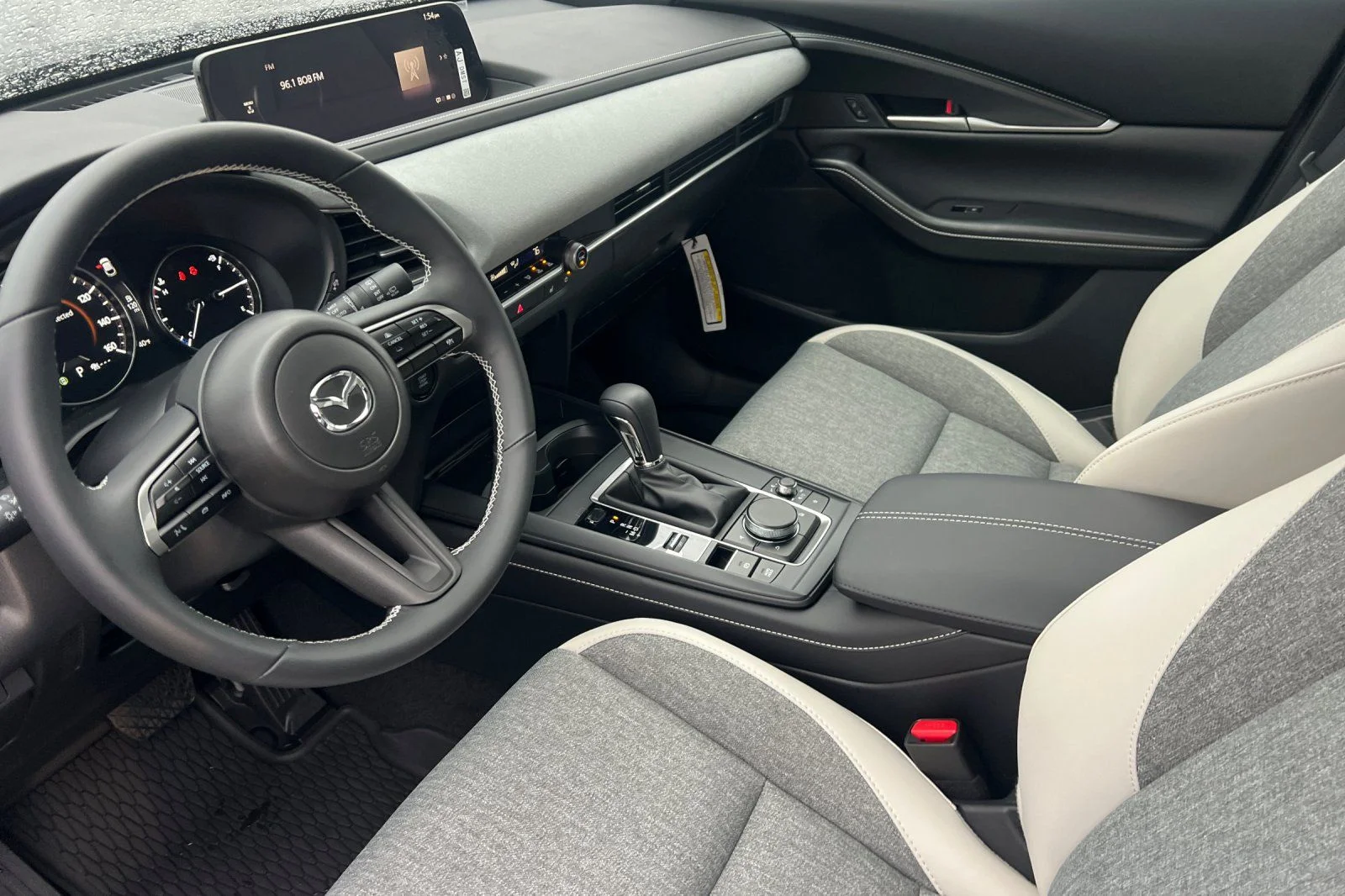 2026 Mazda CX-30 Aire Edition - Photo 7