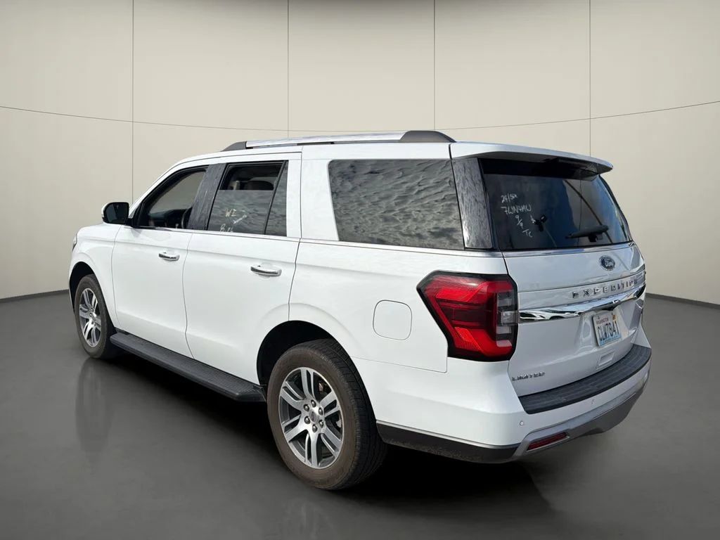 Used 2024 Oxford White Ford Limited image 5