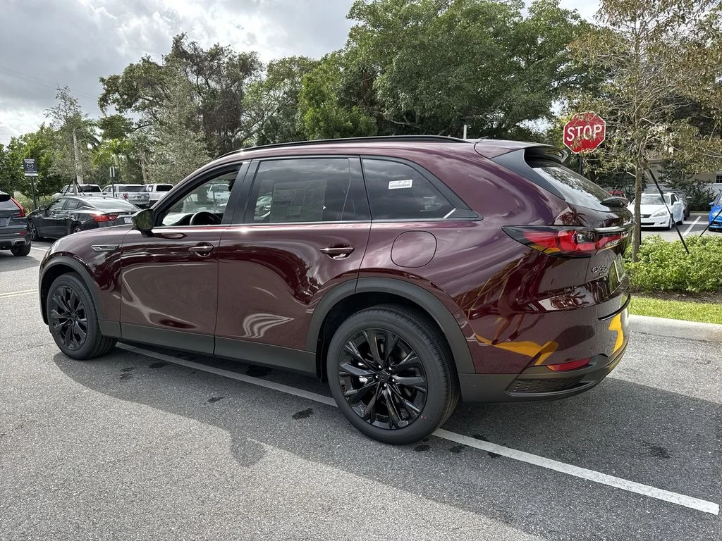 2026 Mazda CX-90 Premium Package - Photo 12