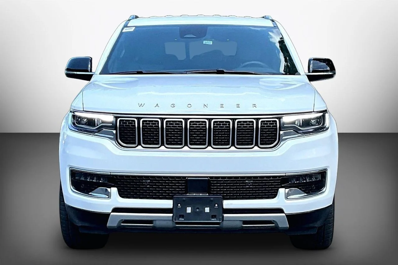 Certified Used 2024 White Jeep Series II image 3