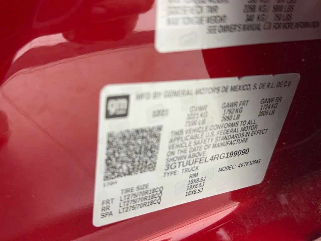 Used 2024 Red GMC AT4X image 52