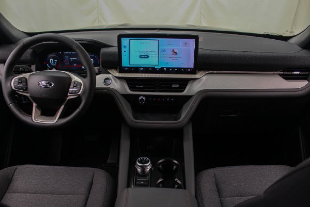 New 2027 Agate Black Metallic Ford Active image 17