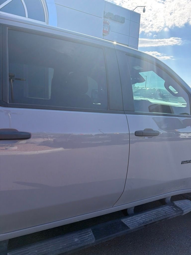 Used 2025 Gray Chevrolet Custom image 18