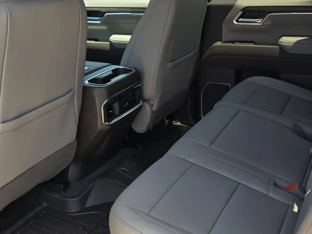 New 2026 Onyx Black GMC SLT image 33