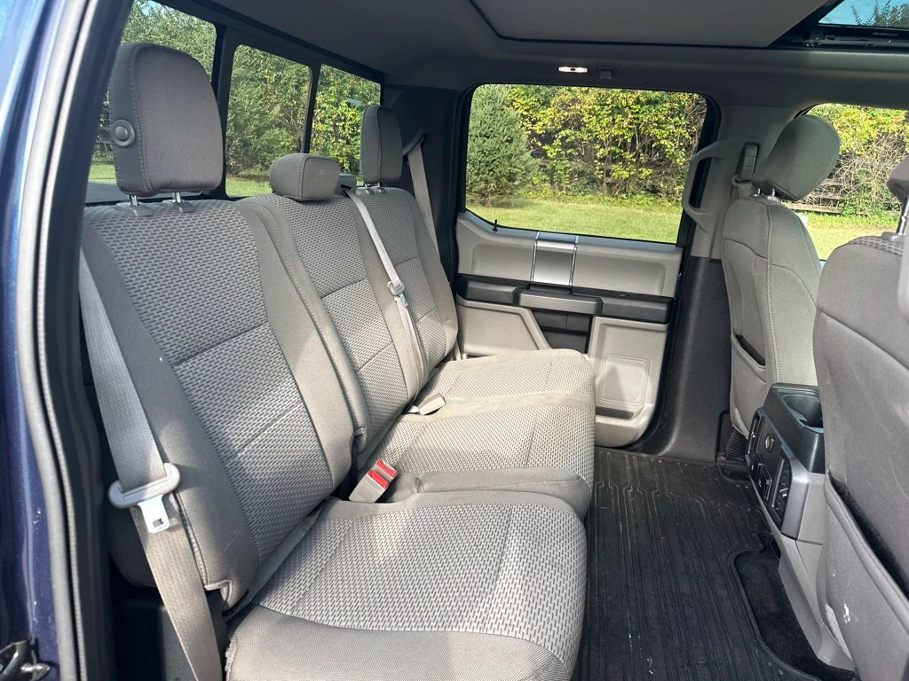 Used 2018 Blue Ford XLT image 20