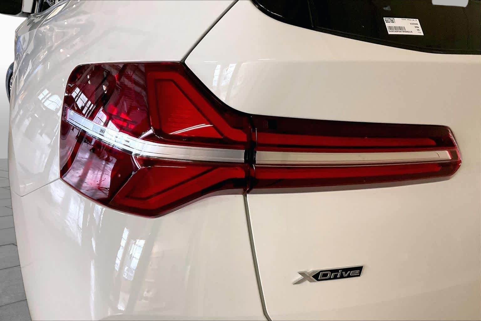 New 2026 Alpine White BMW 30 xDrive image 14