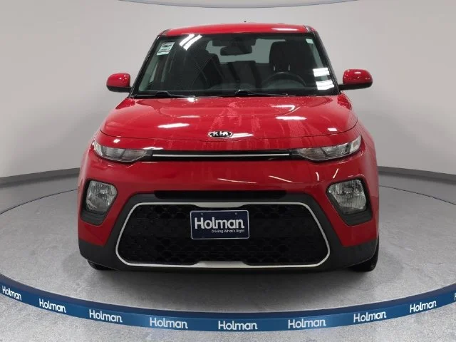 Certified Used 2021 Inferno Red Kia LX image 3