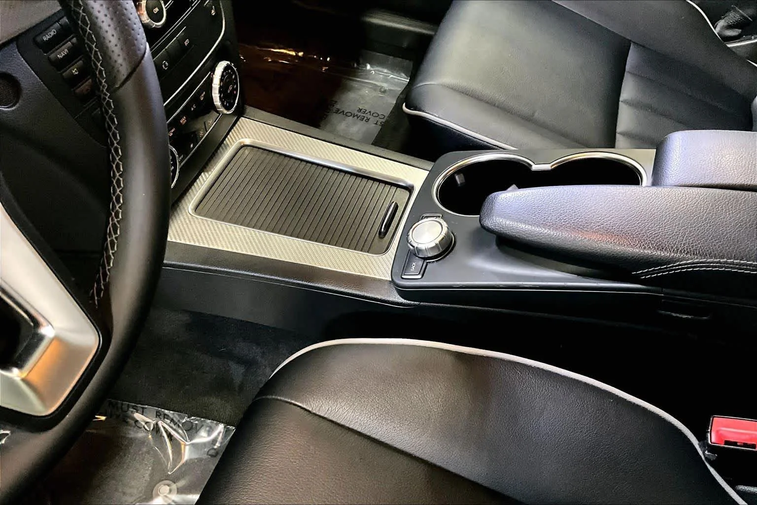 Used 2013 Diamond White Metallic Mercedes-Benz GLK 350 image 16
