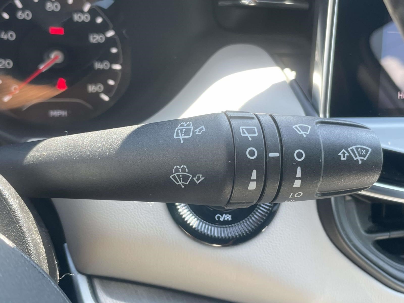 2025 Jeep Compass Limited - Photo 23