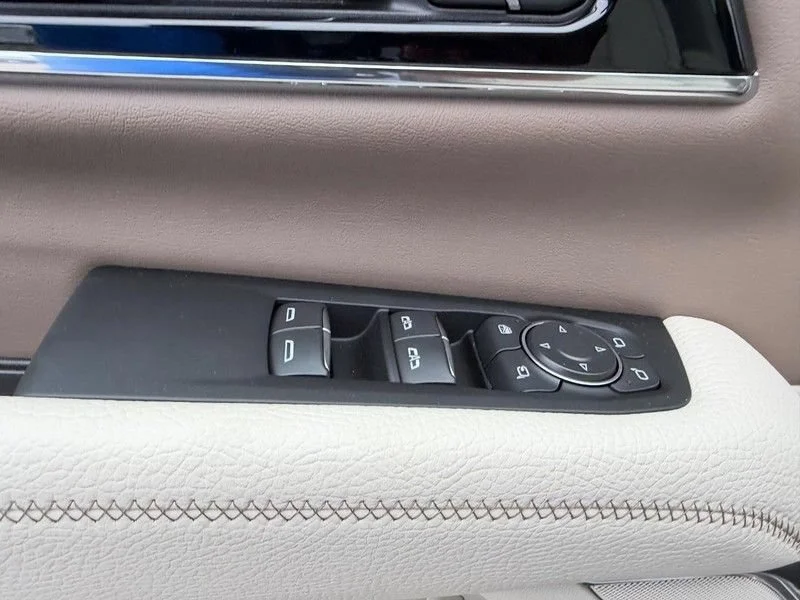 2026 GMC Yukon Denali - Photo 21