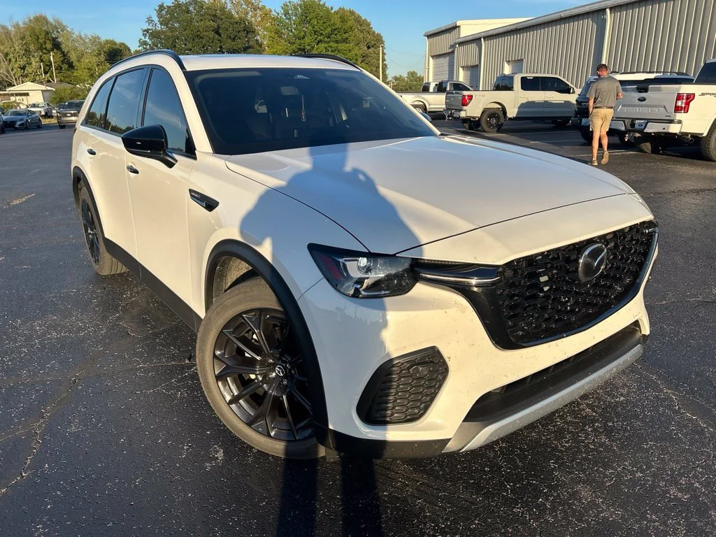 Used 2025 Rhodium White Premium Mazda 3.3 Turbo Premium image 1