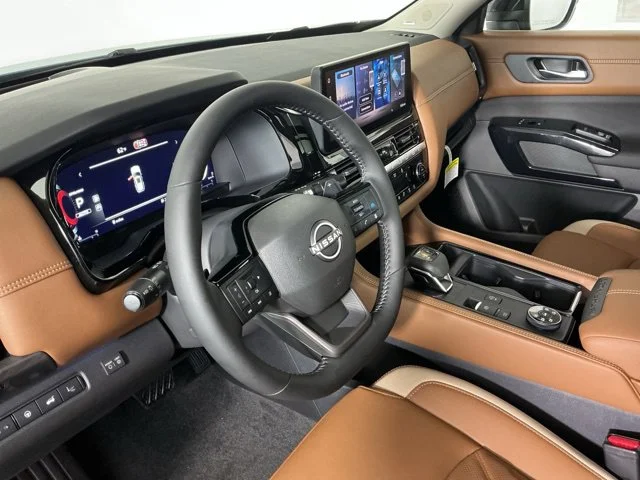 New 2026 Green Nissan Platinum image 12