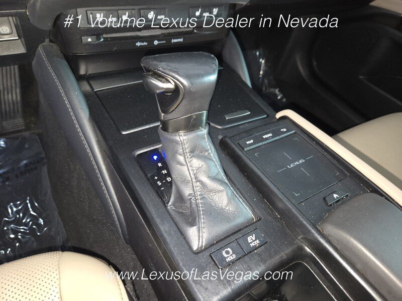 Used 2020 Gray Pearl Lexus 300h image 32