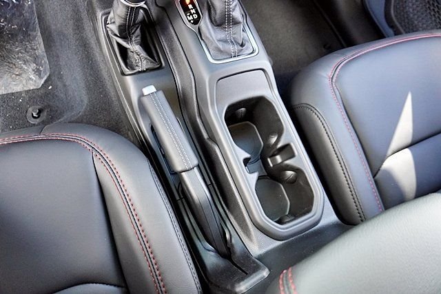 New 2026 Anvil Clear-Coat Exterior Paint Jeep Rubicon image 37