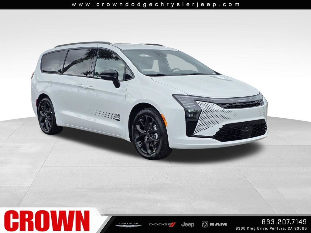 New 2027 Bright White Clear-Coat Paint Chrysler Select image 3