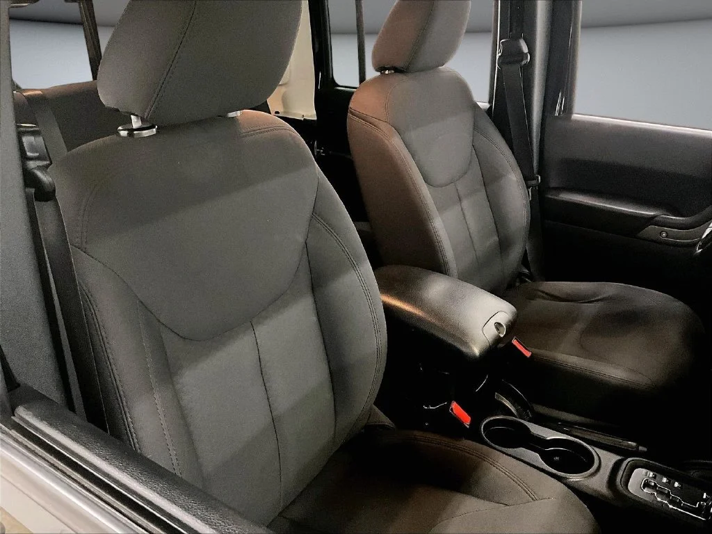 Used 2016 Black Jeep Unlimited Sport image 26
