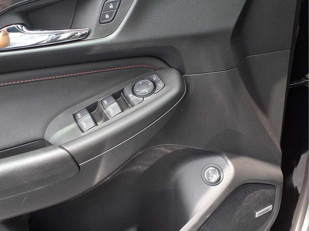 New 2026 Mosaic Black Metallic Chevrolet RS image 15
