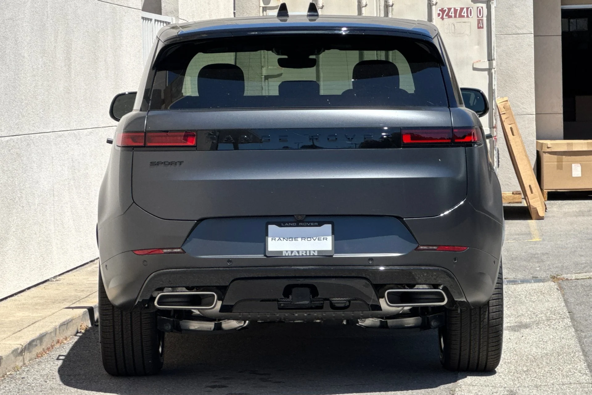 New 2026 Carpathian Grey Land Rover Dynamic SE image 7